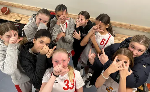 Röda och Vita laget efter en stark matchhelg!