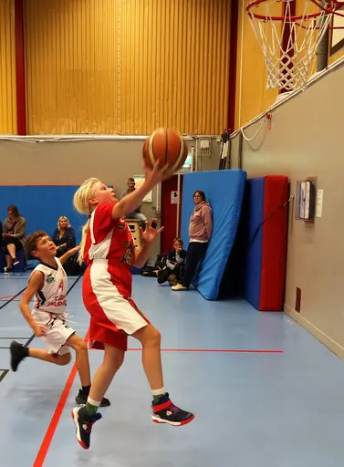 Många mål i Häggvikshallen mot Täby P10