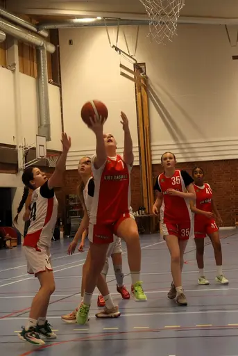 Röda laget i Competence-klassen tog A-Brons 