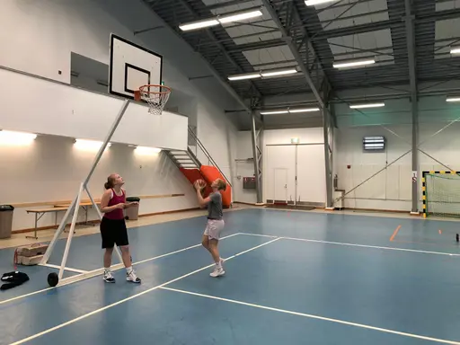 11/7-2019: Uppstartsläger på Åland för F05-02, en rolig och tuff vecka med massor av träning. Vi hittade också en ny kompis, katten Gurkan (Alicia valde namn).