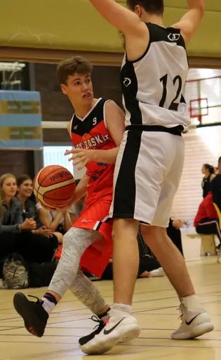 Taktik, mot Djursholm, Lerum, tyskar, Kungsbacka o Nässjö (Mats fotograf)