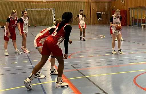 Vita laget besegrade Haga Haninge! (tyvärr inga bilder från Röda lagets matcher)