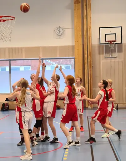 Supertjejerna besegrar Blackeberg Nälsta