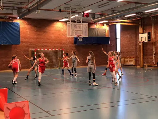 14/4-2018: Härlig vinst mot Kungsholmen i Lions-slutspelet