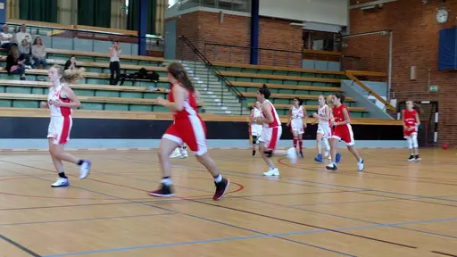 Första seriematchen vilket tyvärr resulterade i en knapp förlust