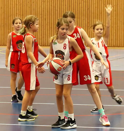 Full fart i Sollentuna Sporthallar! (klicka på bilderna för större)