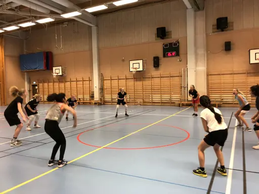 26/3-2018: Idag körde vi en gammal goding för att stärka lagkänslan ännu mer
