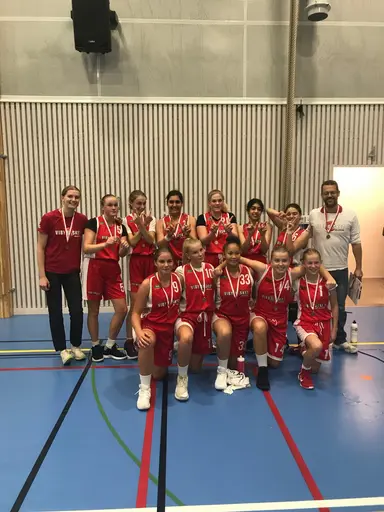 8/9-2019: A-Brons för F04 i uppstarts cupen i Blackeberg efter en välspelad tunering!