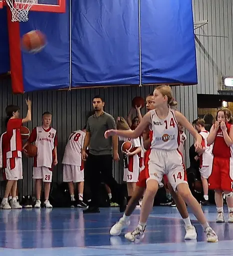 Supertjejerna besegrar Blackeberg Beckomberga med 56-32.