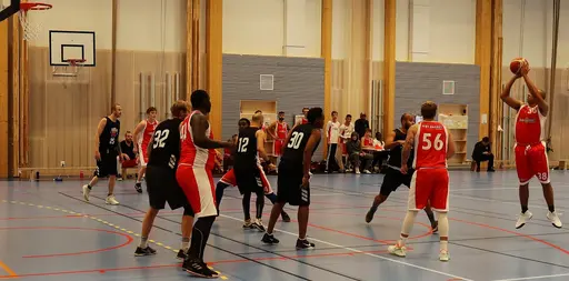 Herrlaget in action i Edsbergshallen!
