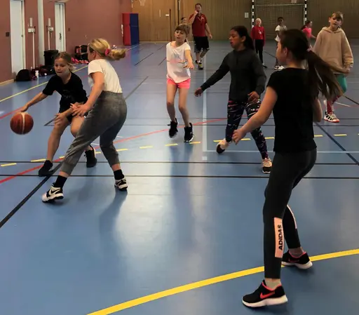 "Specialstress" och sedan massor med matchspel.