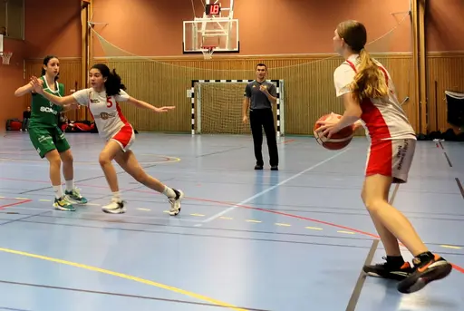 Supertjejerna gjorde tre kanonmatcher i helgen!