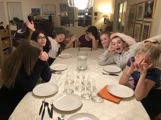 9/3-2018: Väldigt lyckat lagmys hemma hos Timna, där vi käkade pizza och såg filmen ”Coach Carter”
