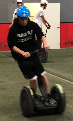 Action! (klicka på bilderna för större).