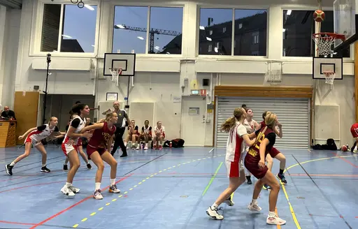 Vita lagen i F09 Fun och F10 Fun som tog Silver resp Brons samt "ja må de spela" för Alice, Amanda o Roberta.