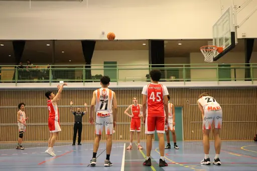 Blandade matchbilder från Skövde basketcup 29 april - 1 maj 2023