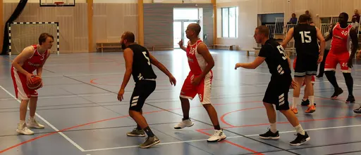 Herrlaget in action i Edsbergshallen!
