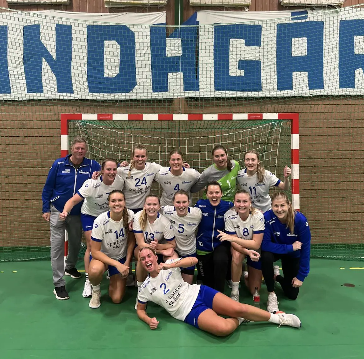 Glada miner efter segern mot Åhus