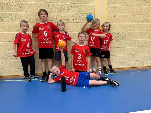 Våra härliga handbollskillar i SHK P8
