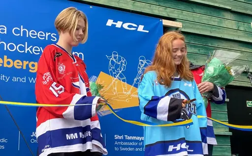 HCL Arena invigs, Team Västerort på plats! Foto: Joakim De Groot