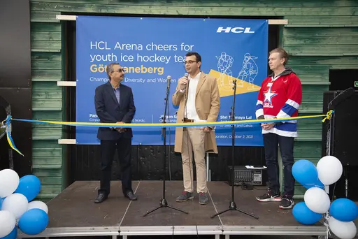 HCL Arena invigs, Team Västerort på plats! Foto: Joakim De Groot