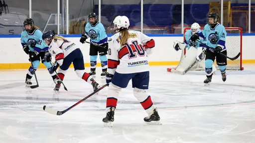 Hemmamatch i Vikingahallen