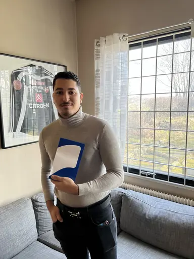 Bild till vänster: Kurre Özturk tilldelas "Björnen". Bild i mitten: T.v Jakob, T.h Neo. Bild till höger: Daniele Guglielmin