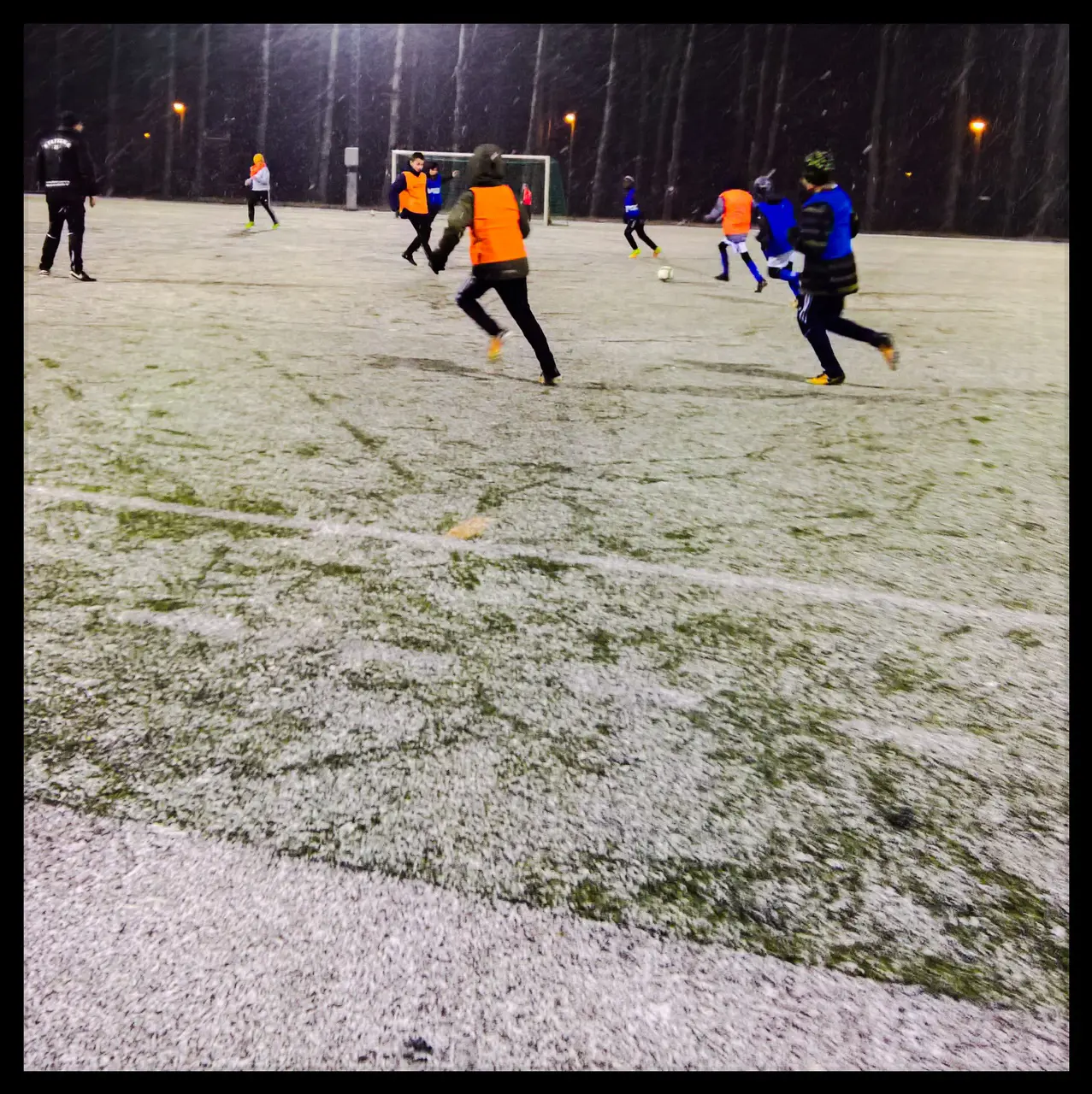 Snön stoppar inte det roliga!