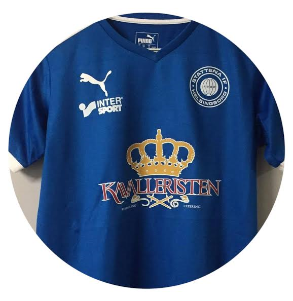 Våra nya snygg matchtröjor från vår sponsor.