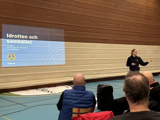 Nätverksfrukost med fokus på hur näringslivet och föreningslivet kan samarbeta.