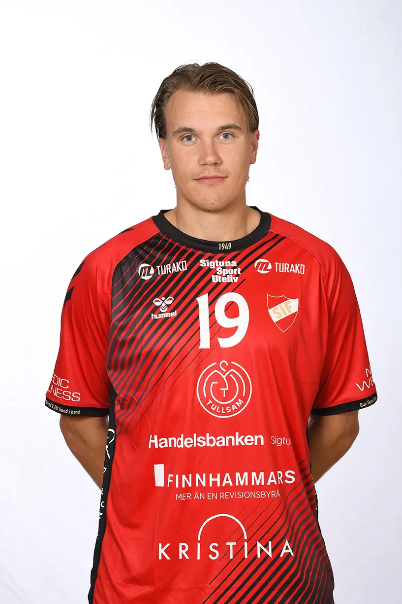 #19 Gustav Näslund