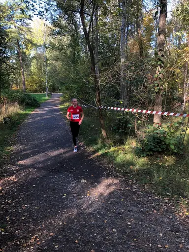 Ida gjorde en strålande insats och hade god marginal till tvåan i loppet när hon närmade sig målgång.