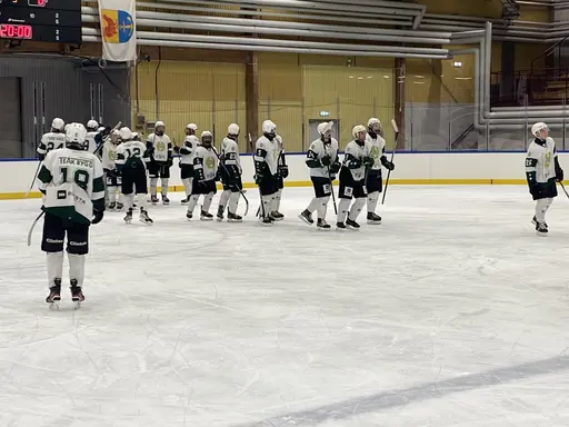 Tre säkra borta mot Anchors.