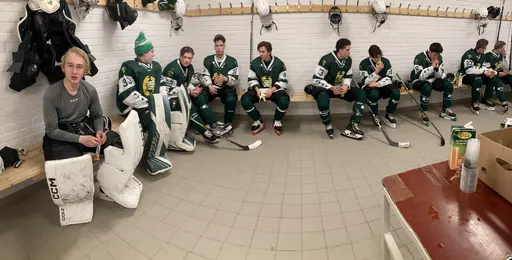 Seger med 8-2