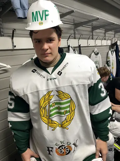 Uddamålsseger mot Trångsund i första träningsmatchen.