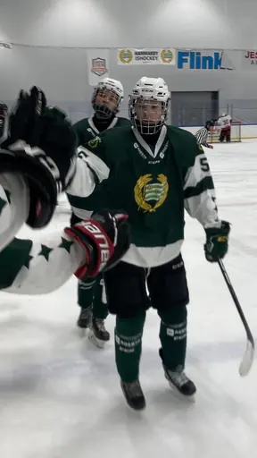 Seger med 8-2