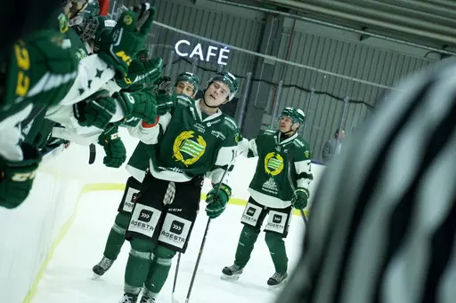 Här ett gäng fina bilder av Dennis Drosback. Se till att ge honom cred om de används någonstans.