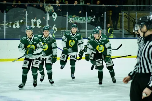 Här ett gäng fina bilder av Dennis Drosback. Se till att ge honom cred om de används någonstans.
