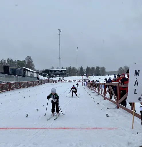 Bilder på några av klubbens åkare från Lilla Skidspelen 2023