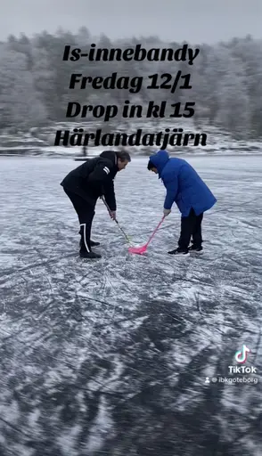 Ordförande Niklas och Vaktmästare Houssain i tekning på isen-