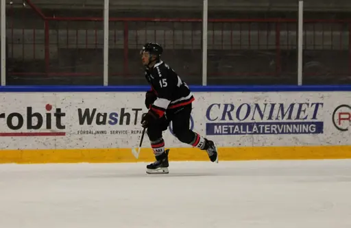 Nicholas Pryce avgjorde matchen mot Wings