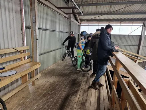 Lerum och Kungsbacka alla är ej med på bild