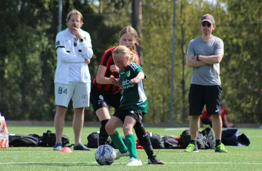 Foto: @skarviknina_fotboll