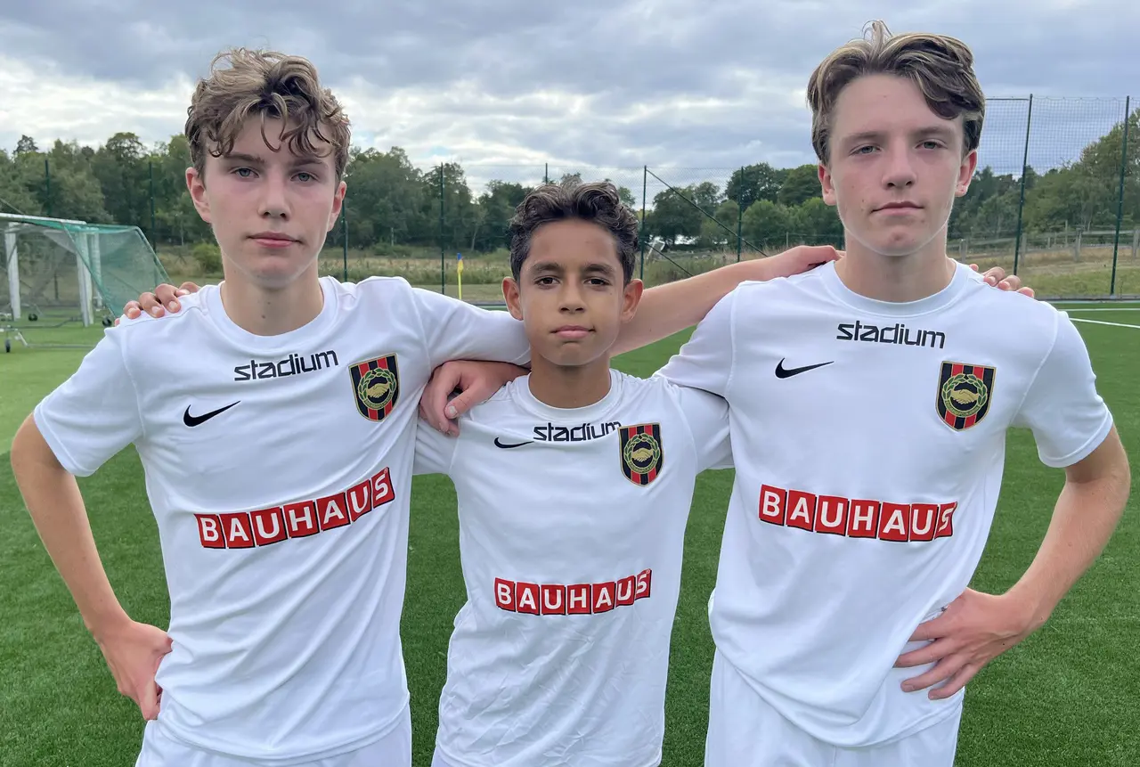BP:s målskyttar på Kaknäs mor Djurgården. Från vänster: Victor, Isak och Anton.