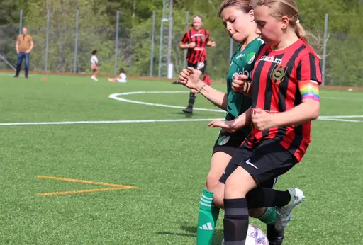 Foto: @skarviknina_fotboll