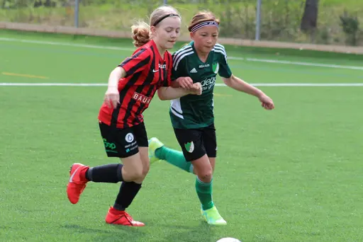 Foto: @skarviknina_fotboll