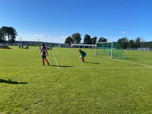 Två jämna matcher mot Lerum i solskenet!