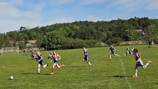 Första matchen: Bild 1-14. Andra matchen: Bild 15-27