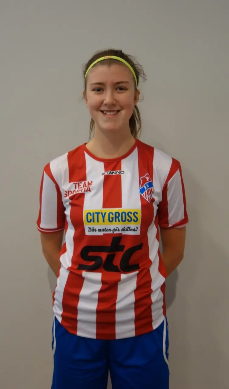 Vi hälsar Andrea Billborg varmt välkommen till Ytterby IS med en liten intervju.