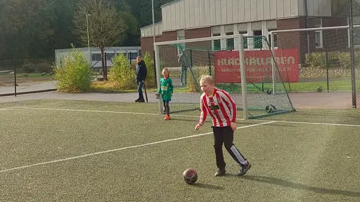 Imponerande spel av YIS i båda matcherna denna söndagsförmiddag.